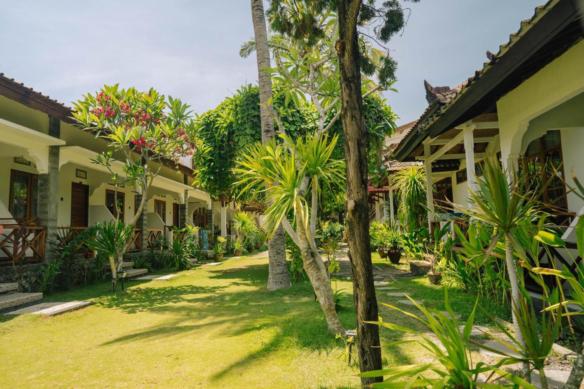 Hotel The Confidential Mandalika Kuta  Exterior foto